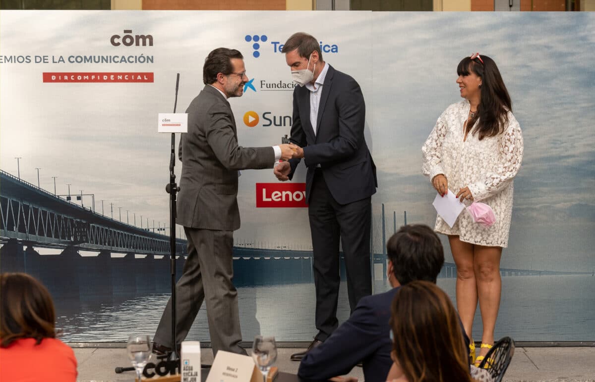Javier Fernández-Lasquetty (Comunidad de Madrid), José Carlos Gutiérrez (La FEDE) y Ludi García (ADECEC)