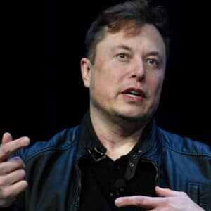 Elon Musk (X)