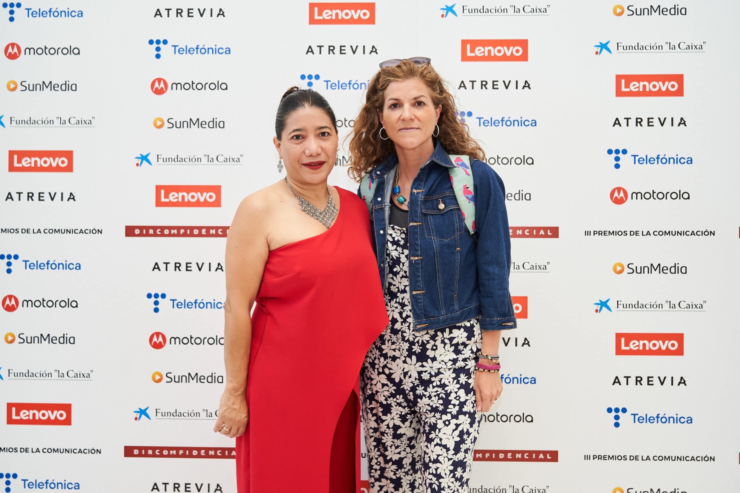 Jessica Zorogastua (Hadoq) y Belén Monroy (Omnicom PR)