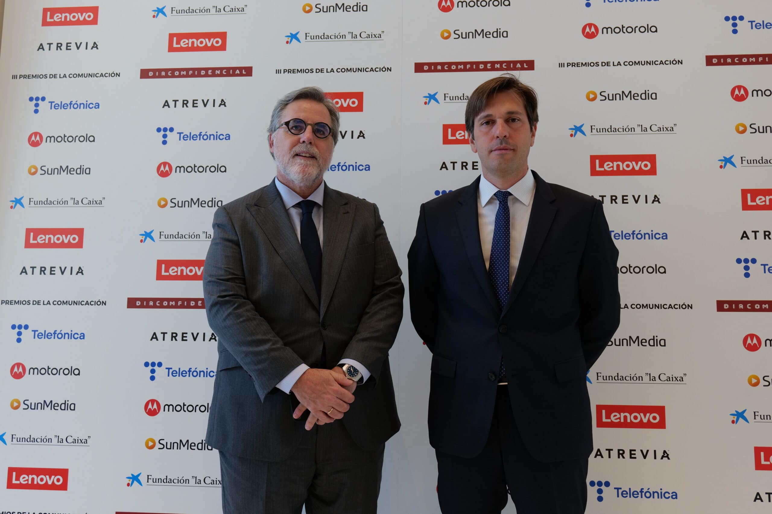 Miguel López-Quesada (Dircom) y Julen Ariza (DIRCOMFIDENCIAL)