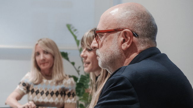 De izquierda a derecha: Silvia Alsina, Begoña Gómez y José María Batalla. 