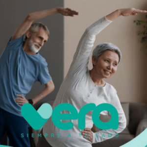 Personas mayores haciendo ejercicio y el logo de vera, el centro virtual social creado para mayores