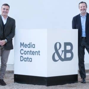 Alberto Gost y Enrique de la Torre - &Beyond