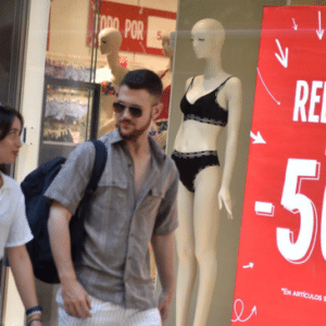 consumidores