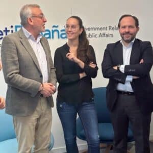 Equipo de RetiEspaña: De izda. a dcha.: Israel Sánchez, Alfonso López, Claudia Cruz, Diego Sanjuanbenito y Mario Pulido.