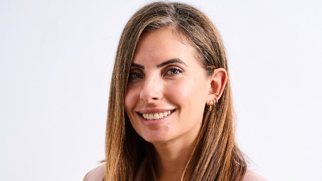 Carla Juárez