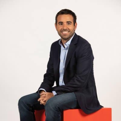 Javier Guillén 