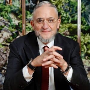 Alejandro Romero - LLYC