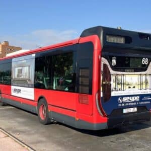 Zercana Consulting gana el concurso para la gestión publicitaria de los autobuses urbanos de Fuenlabrada