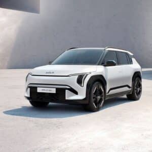Innovación sobre ruedas: Kia presenta la campaña de lanzamiento de su nuevo modelo EV3