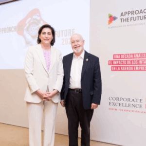 María Luisa Martínez Gistau y Ángel Alloza