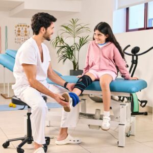 Aegon destaca su cercanía con los clientes en su nueva campaña de salud