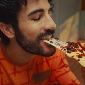 Telepizza compara sus dos nuevas recetas con otras cosas muy pero muy de aquí
