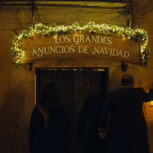 La plaza de los grandes anuncios de navidad