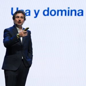 Carlos Fenollosa